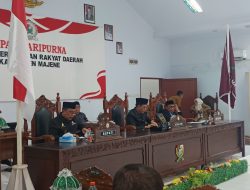 DPRD-Pemkab Majene Rapat Paripurna