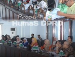 DPRD Majene Dalami LKPJ 2025, Pansus Tekankan Transparansi Pendapatan Daerah